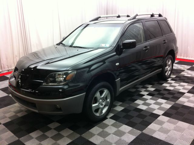 Mitsubishi Outlander 2003 photo 15