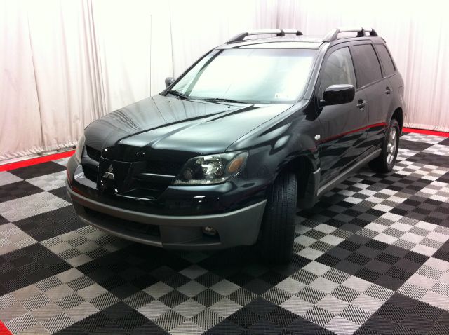 Mitsubishi Outlander 2003 photo 18