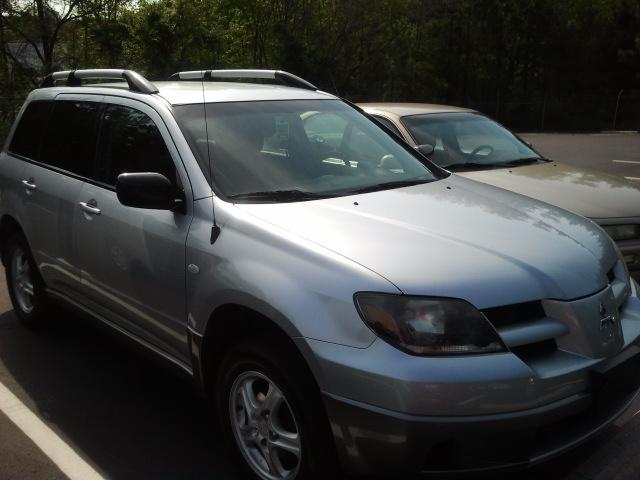 Mitsubishi Outlander 2004 photo 1