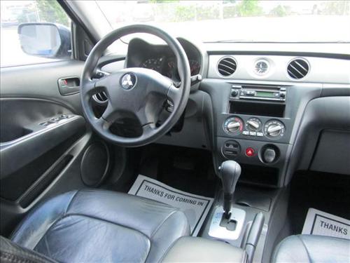 Mitsubishi Outlander 2005 photo 1