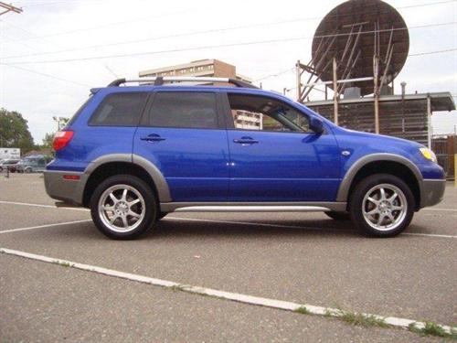 Mitsubishi Outlander 2005 photo 1