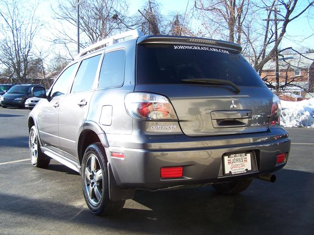 Mitsubishi Outlander 2006 photo 5