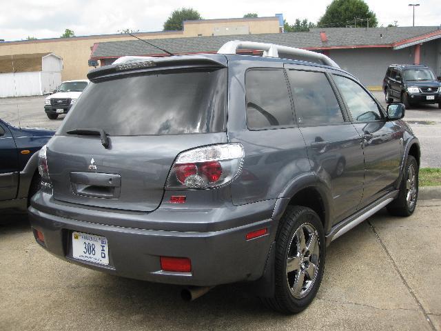 Mitsubishi Outlander 2006 photo 1