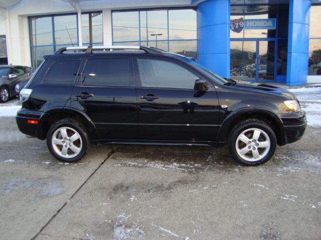 Mitsubishi Outlander 2006 photo 1