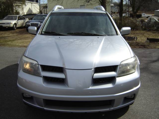 Mitsubishi Outlander 2006 photo 1