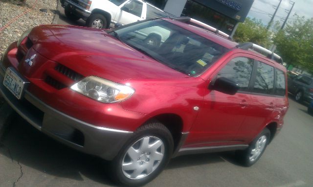 Mitsubishi Outlander 2006 photo 7