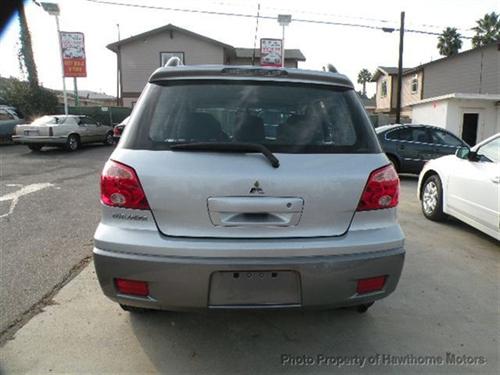 Mitsubishi Outlander 2006 photo 1