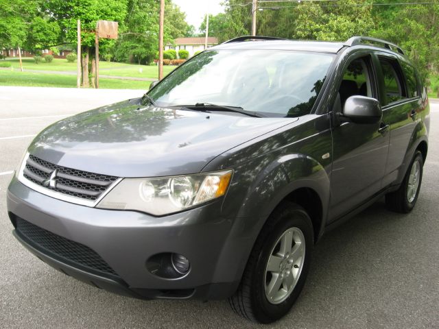 Mitsubishi Outlander 2007 photo 1