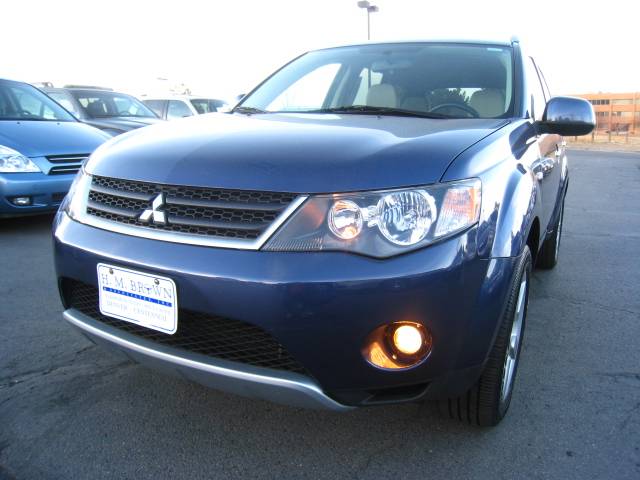 Mitsubishi Outlander 2007 photo 1