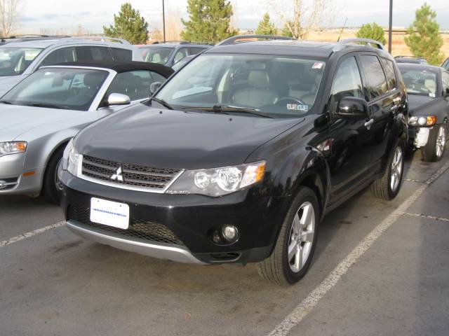 Mitsubishi Outlander 2007 photo 2