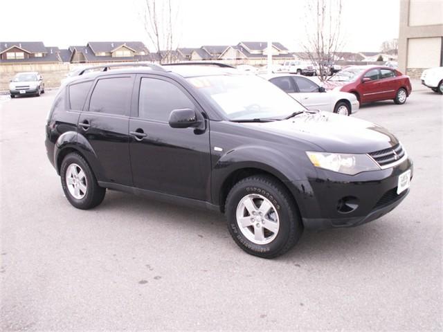 Mitsubishi Outlander 2007 photo 2