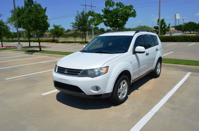 Mitsubishi Outlander 2007 photo 8