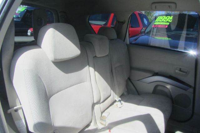 Mitsubishi Outlander 2007 photo 5