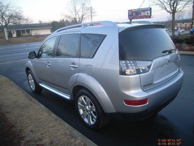 Mitsubishi Outlander 2008 photo 3