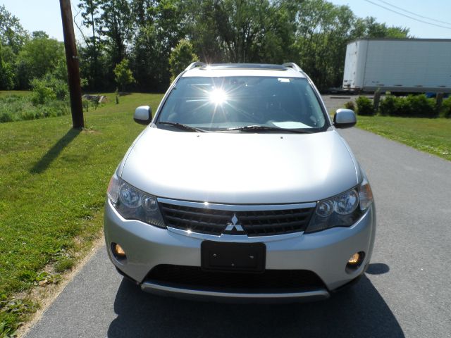 Mitsubishi Outlander 2009 photo 18