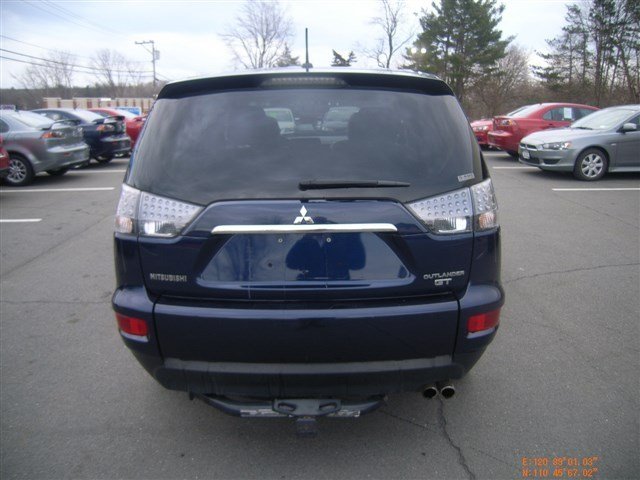 Mitsubishi Outlander 2011 photo 4