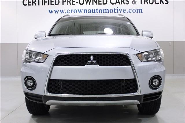 Mitsubishi Outlander 2011 photo 2