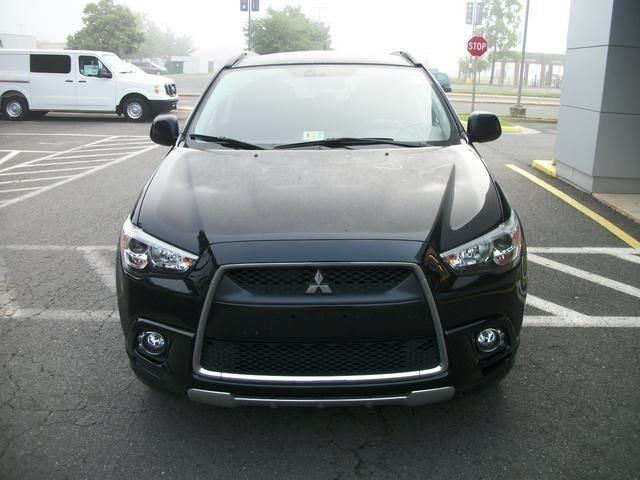 Mitsubishi Outlander Sport SE SUV