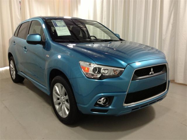 Mitsubishi Outlander Sport SE Unspecified