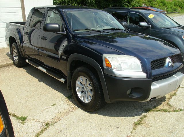 Mitsubishi Raider 2006 photo 3