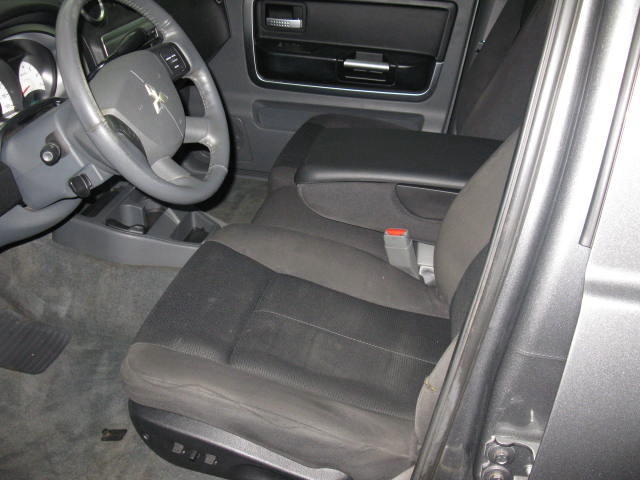 Mitsubishi Raider 2006 photo 4