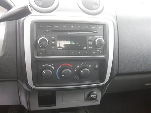 Mitsubishi Raider 2008 photo 3