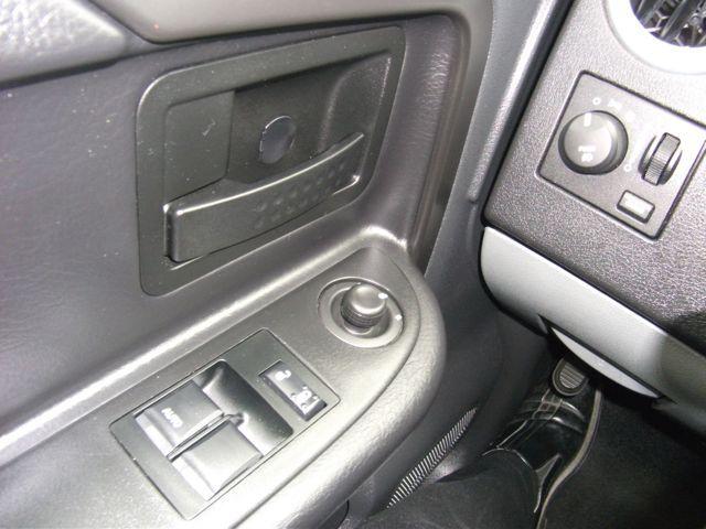 Mitsubishi Raider 2008 photo 3