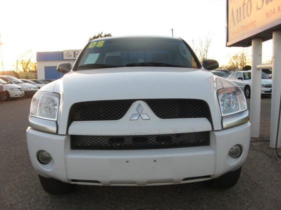 Mitsubishi Raider 2008 photo 2