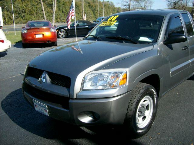 Mitsubishi Raider 2008 photo 1