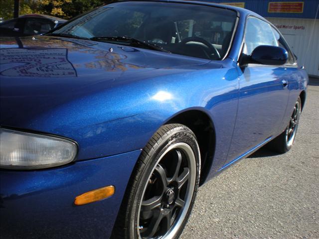 Nissan 240SX 1995 photo 1