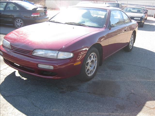 Nissan 240SX 1995 photo 4