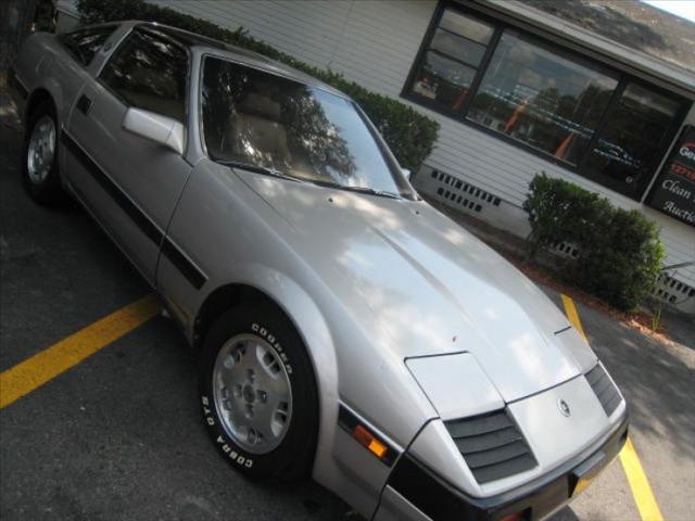 Nissan 300ZX Base Coupe