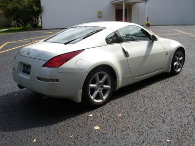 Nissan 350Z 4dr Sdn I4 Auto 1.8 S Coupe