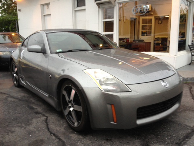 Nissan 350Z 2003 photo 1