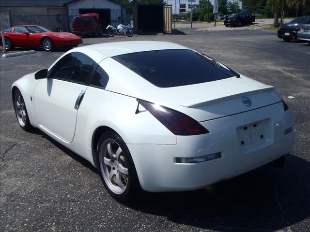 Nissan 350Z 2003 photo 12