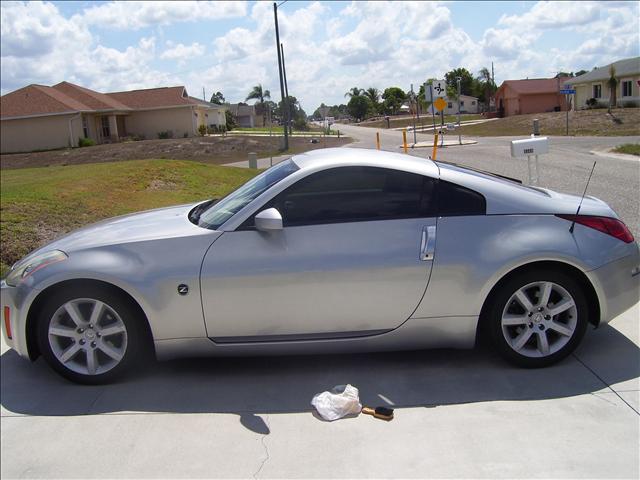 Nissan 350Z 2003 photo 2