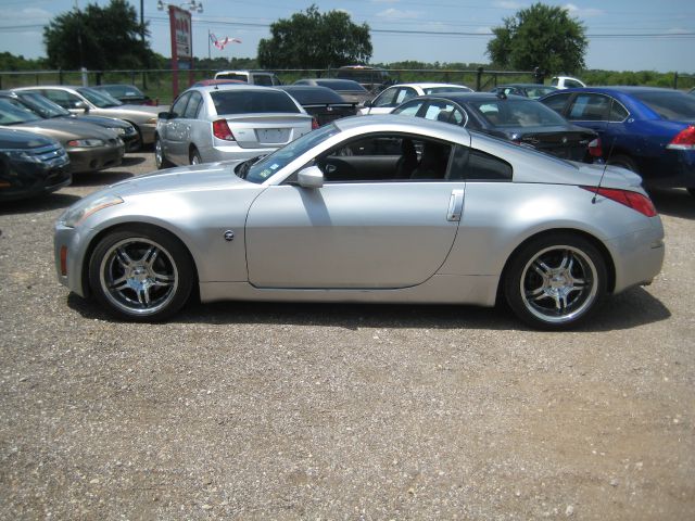 Nissan 350Z 2003 photo 2