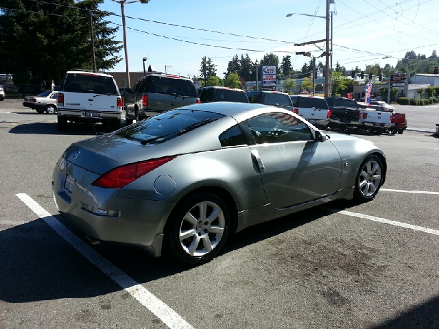 Nissan 350Z 2003 photo 2