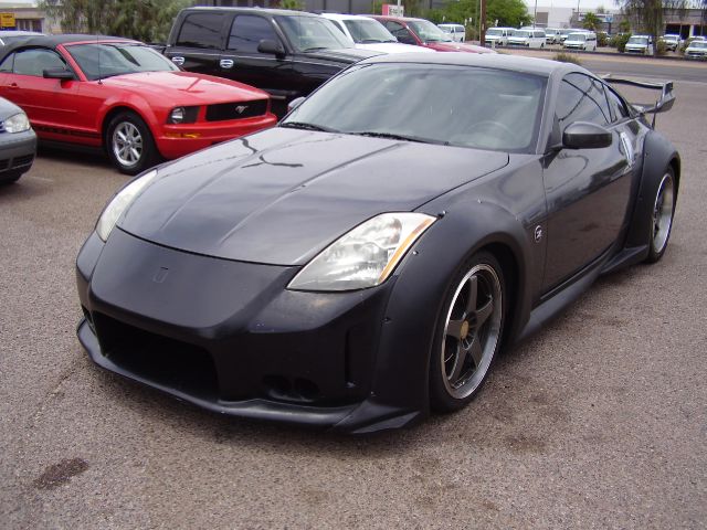 Nissan 350Z SLE2 AWD Coupe