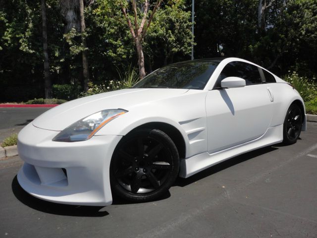 Nissan 350Z 2003 photo 4