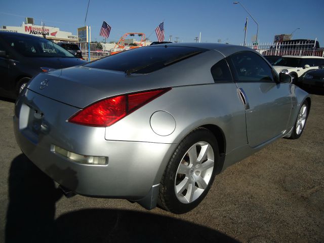 Nissan 350Z 2003 photo 9