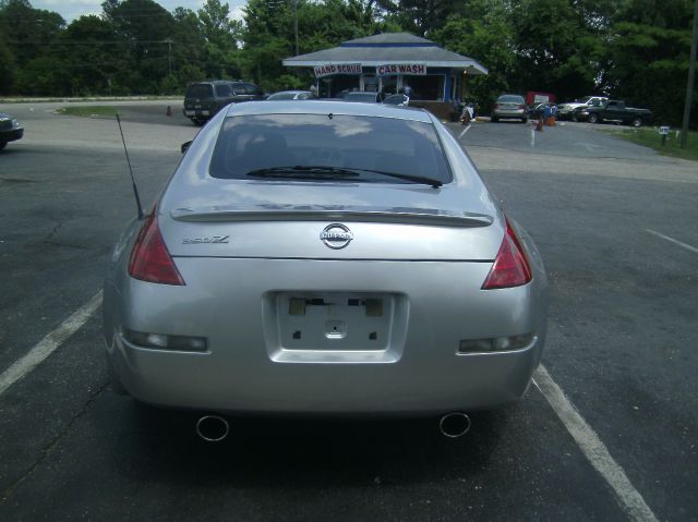 Nissan 350Z 2003 photo 17