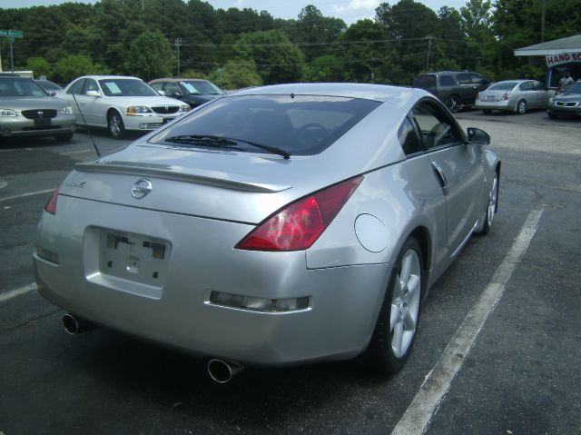 Nissan 350Z 2003 photo 18