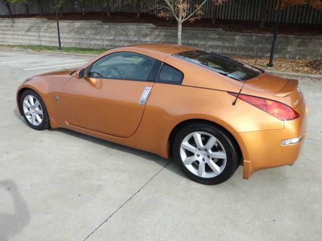 Nissan 350Z 2003 photo 2