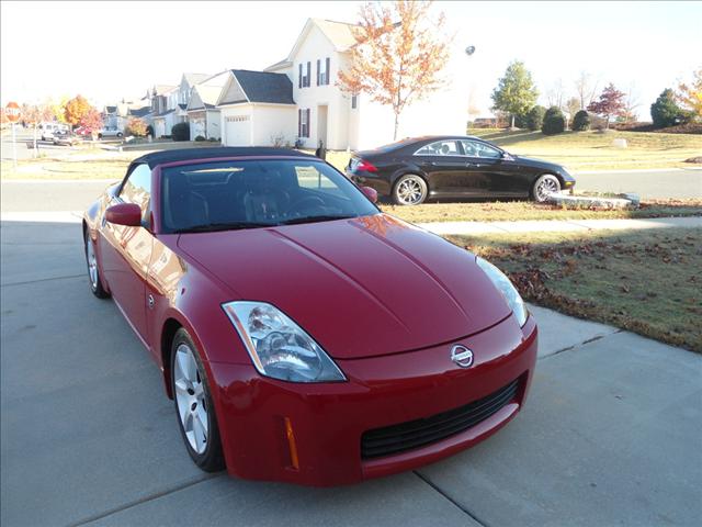 Nissan 350Z 2004 photo 1