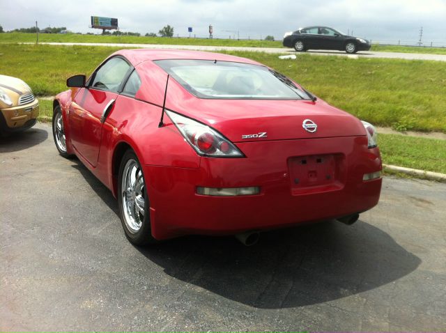 Nissan 350Z 2004 photo 2