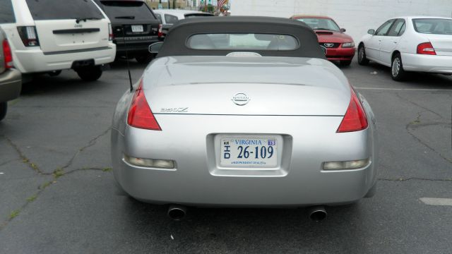 Nissan 350Z 2004 photo 2