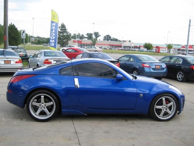 Nissan 350Z 2004 photo 1