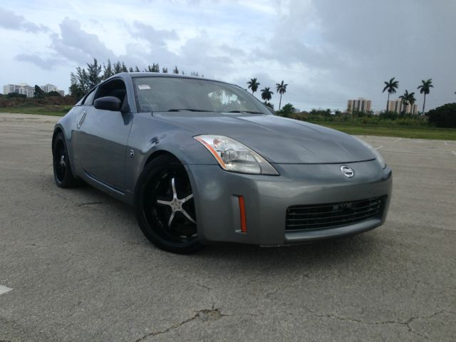 Nissan 350Z 2004 photo 13