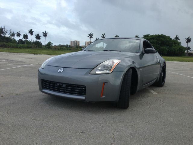 Nissan 350Z 2004 photo 16